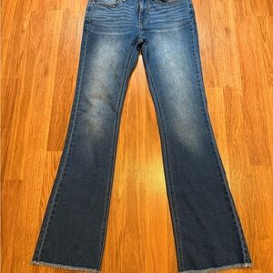 Vigoss “Marley” Crop Bootcut Jeans | Raw Hem | Medium Wash | Size 26